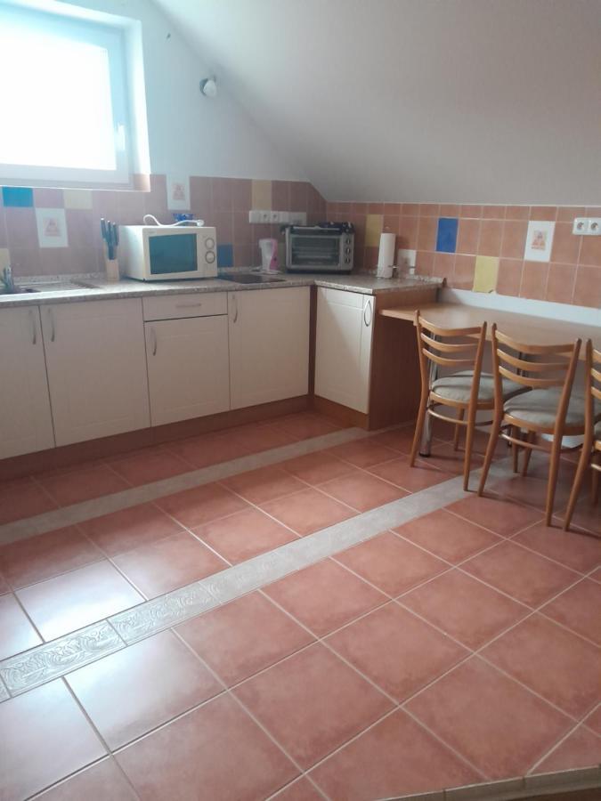 Apartmany Liska Svaty Kriz Bagian luar foto